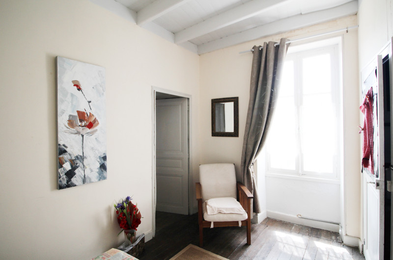 French property for sale in Néré, Charente-Maritime - €105,000 - photo 4