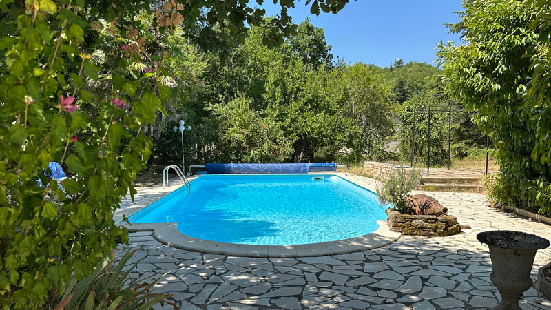 French property for sale in Pradines, Lot - €422,000 - photo 2