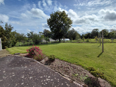 French property for sale in Trébry, Côtes-d'Armor - €130,800 - photo 2
