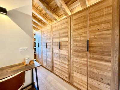 Ski property for sale in Courchevel Le Praz - €5,950,000 - photo 8