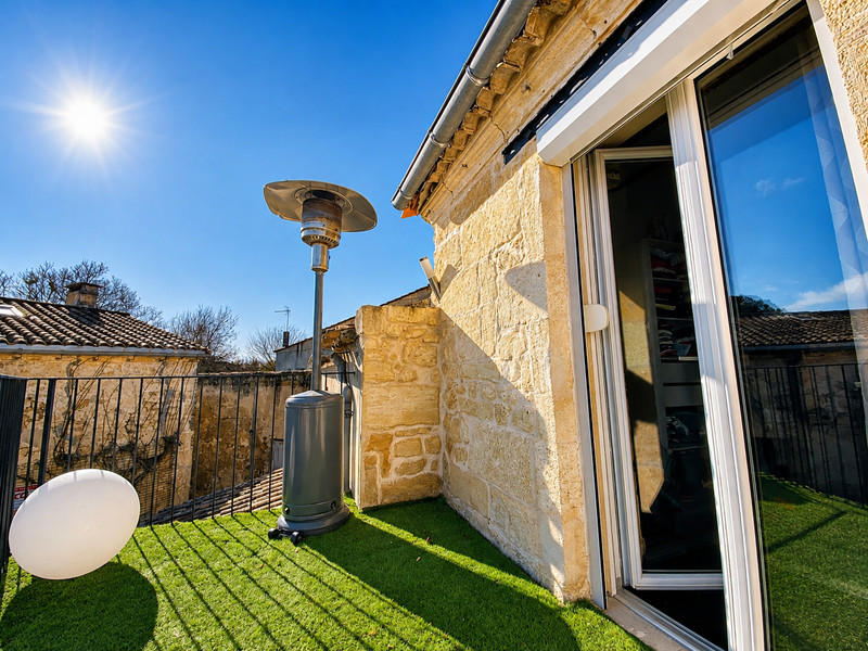 French property for sale in Saint-Laurent-d'Arce, Gironde - €183,600 - photo 6