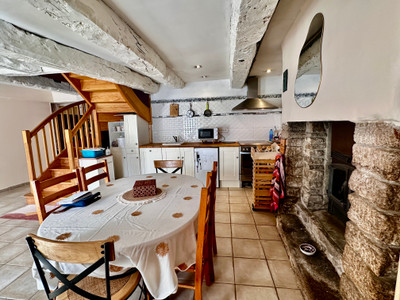 French property for sale in Guégon, Morbihan - €170,000 - photo 2