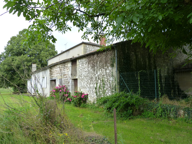 French property for sale in Pineuilh, Gironde - &#8364;275,600 - photo 10