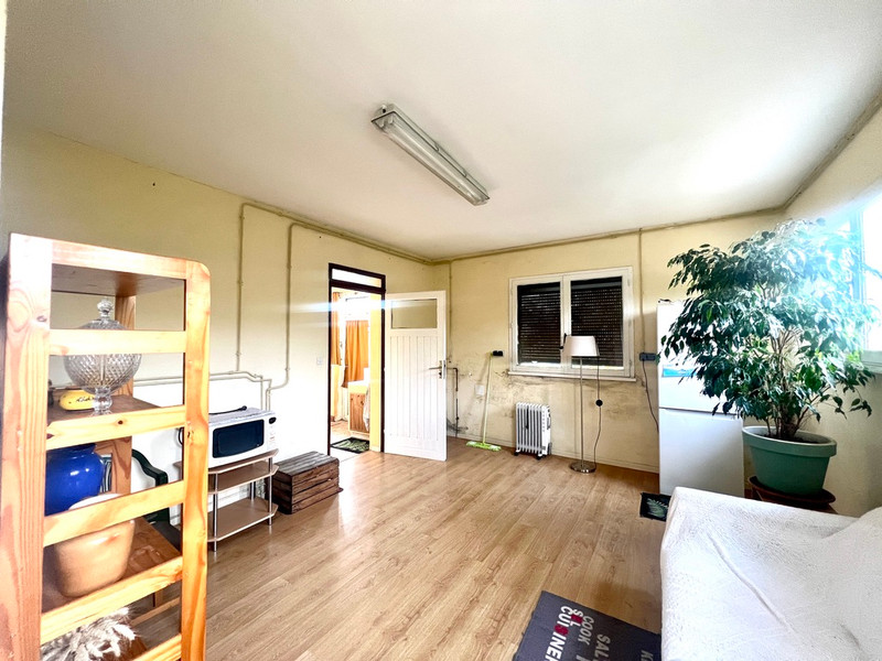 French property for sale in Le Fleix, Dordogne - €299,000 - photo 10