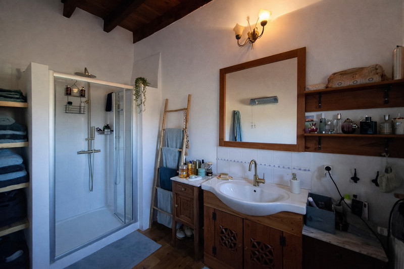 French property for sale in Château-Chervix, Haute-Vienne - €585,000 - photo 4