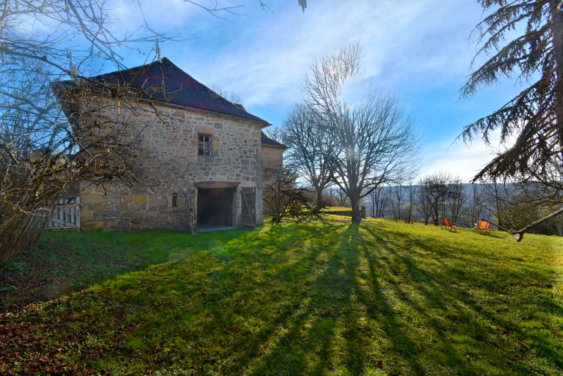 French property for sale in Yssandon, Corrèze - €317,790 - photo 1