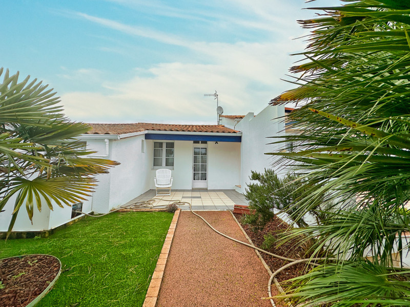 French property for sale in La Tranche-sur-Mer, Vendée - €780,000 - photo 8