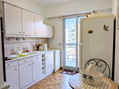 French property for sale in Nice, Alpes-Maritimes - €499,000 - photo 3