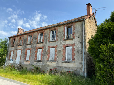 Maison à vendre à Saint-Sulpice-les-Champs, Creuse, Limousin, avec Leggett Immobilier