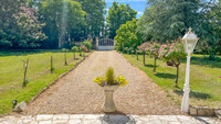 Propriété à vendre à Ruffec, Charente - 524 750 € - photo n°9