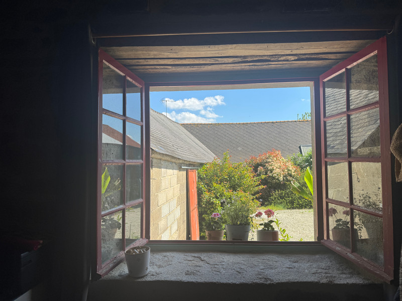 French property for sale in Sainte-Brigitte, Morbihan - €230,050 - photo 12