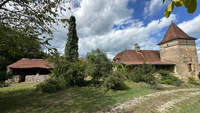 French property for sale in Cazals, Lot - €690,000 - photo 1