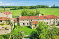 Propriété à vendre à Poursac, Charente - 324 995 € - photo n°10