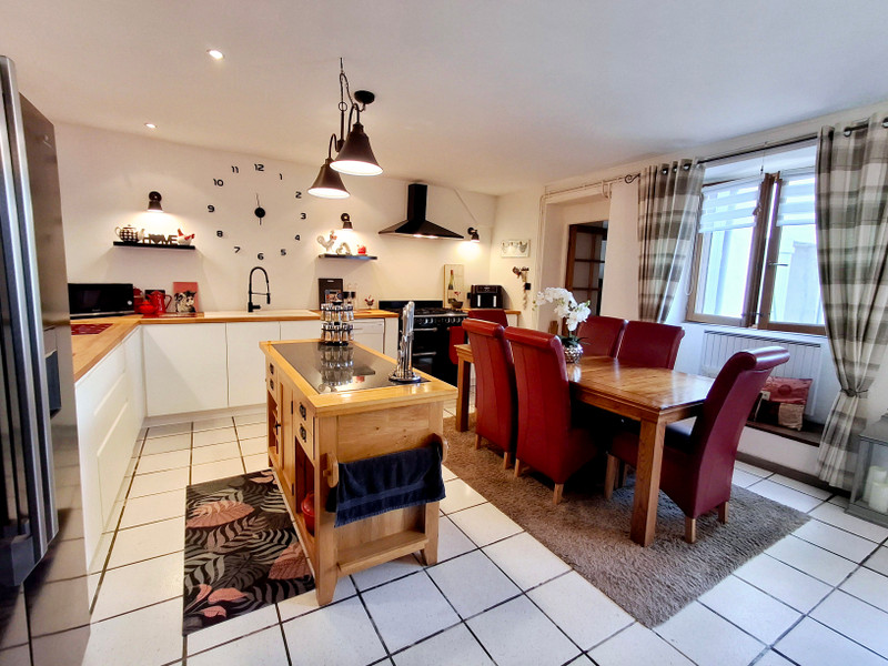 French property for sale in Étagnac, Charente - €179,280 - photo 2