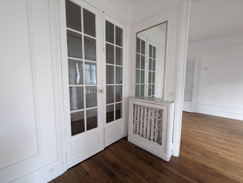 French property for sale in Paris 15e Arrondissement, Paris - €940,000 - photo 8