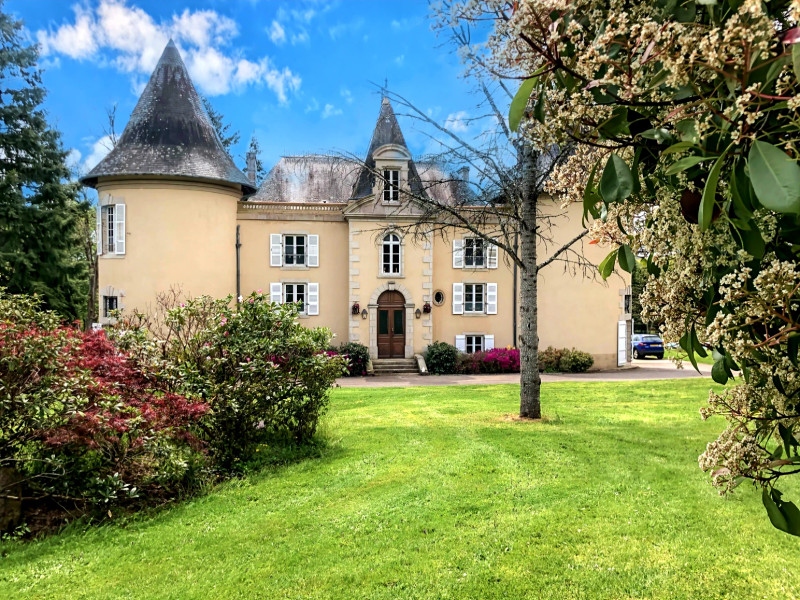 chateau à vendre à Limousin (Nouvelle Aquitaine)