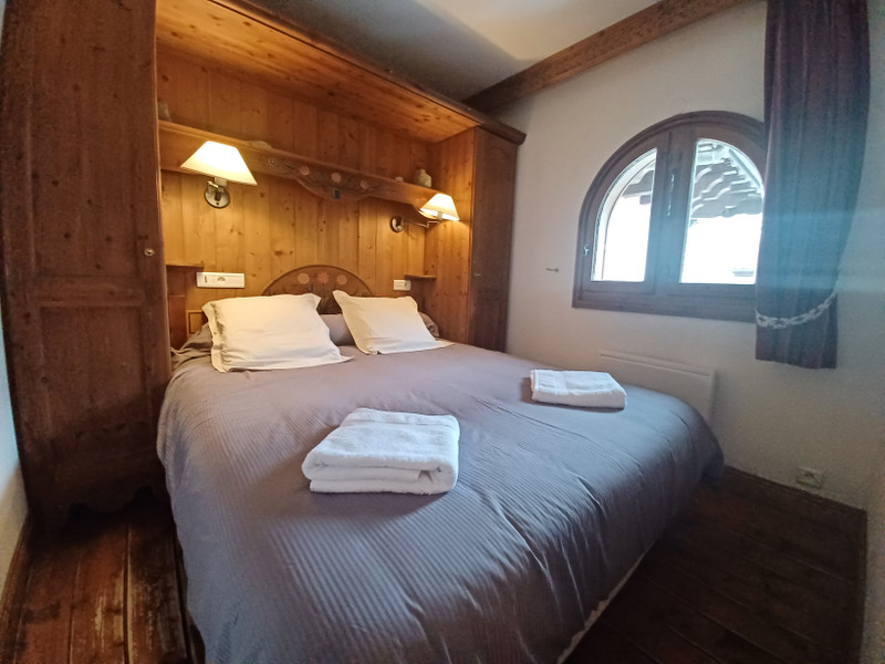 French property for sale in Chamonix-Mont-Blanc, Haute-Savoie - €405,000 - photo 5