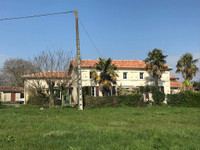 French property, houses and homes for sale in Saint-Simon-de-Bordes Charente-Maritime Poitou_Charentes