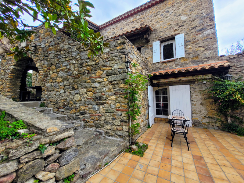 French property for sale in Villelongue-dels-Monts, Pyrénées-Orientales - €895,000 - photo 2