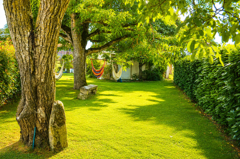 French property for sale in Saint-Martin-Petit, Lot-et-Garonne - €489,000 - photo 3