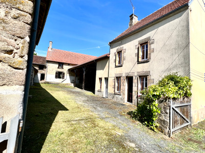 Maison à vendre à La Celle-Dunoise, Creuse, Limousin, avec Leggett Immobilier