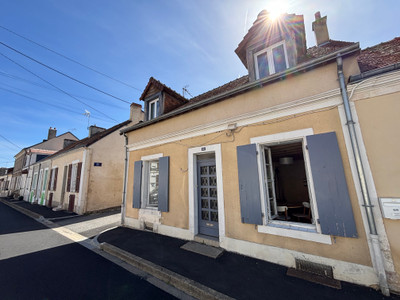 house for sale in Sarthe
