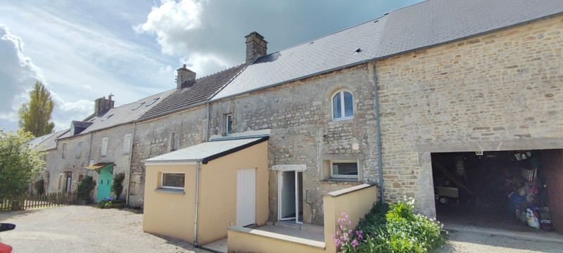 French property for sale in Sainte-Marie-du-Mont, Manche - €264,900 - photo 1