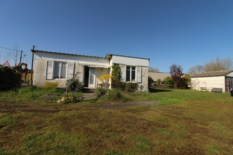 French property for sale in Moncontour, Vienne - €25,000 - photo 1