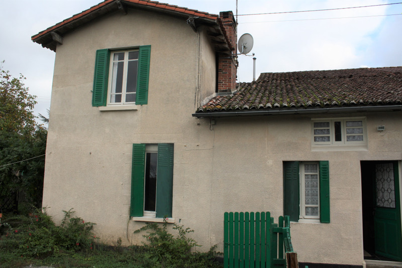 French property for sale in Saint-Bonnet-de-Bellac, Haute-Vienne - &#8364;47,600 - photo 2