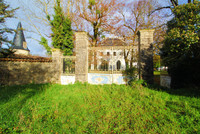 Chateau à vendre à Les Gours, Charente - 636.000 € - photo 4