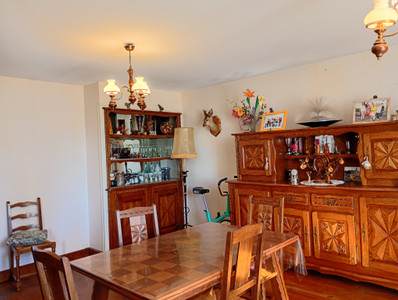 Maison à vendre à Lathus-Saint-Rémy, Vienne, Poitou-Charentes, avec Leggett Immobilier