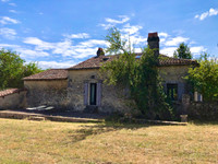 Maison à vendre à Édon, Charente - 144.970 € - photo 1