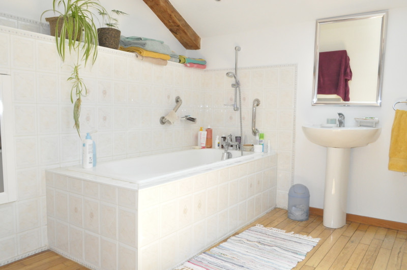 French property for sale in Brantôme en Périgord, Dordogne - €349,800 - photo 9