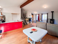 Propriété à vendre à La Couronne, Charente - 269 950 € - photo n°3
