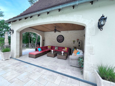 French property for sale in Sainte-Foy-la-Grande, Gironde - €575,000 - photo 4
