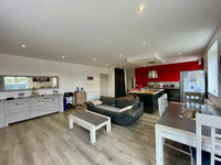 Appartement à vendre à Montrond-les-Bains, Loire - 185.000 € - photo 2
