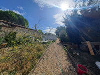 Propriété à vendre à Romazières, Charente-Maritime - 130 000 € - photo n°8