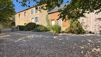 Propriété à vendre à Juvigny Val d'Andaine, Orne - 155 000 € - photo n°1