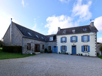 houses and homes for sale inSaint-NicFinistère Brittany