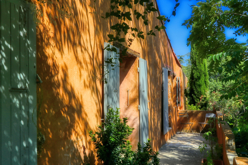 Propriété à vendre à Roussillon, Vaucluse - 437 000 €