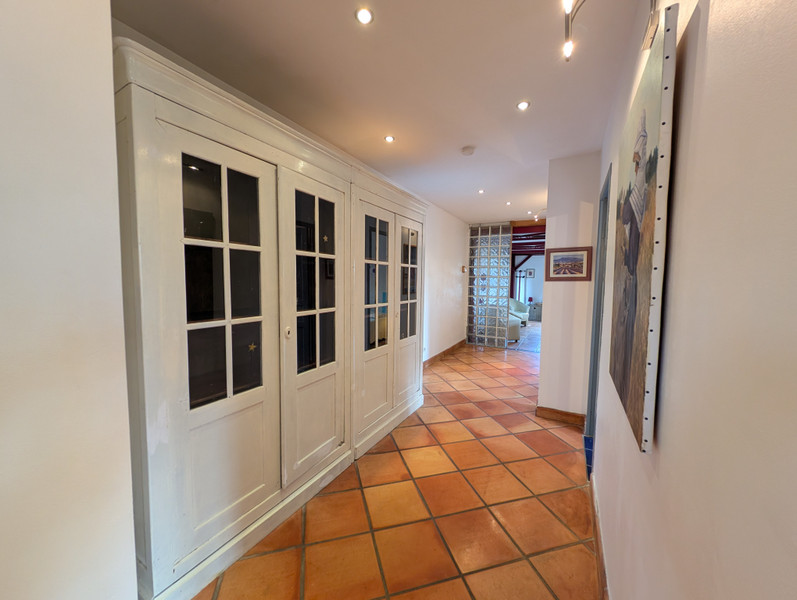 French property for sale in Rochefort-du-Gard, Gard - €445,000 - photo 2