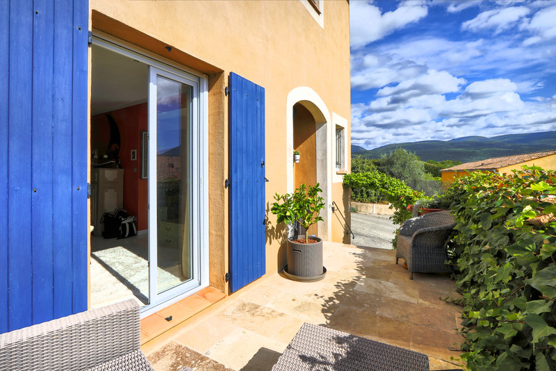 French property for sale in Villars, Vaucluse - €265,000 - photo 0
