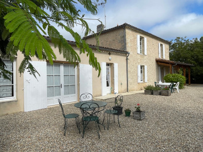 French property for sale in Blasimon, Gironde - €449,000 - photo 2