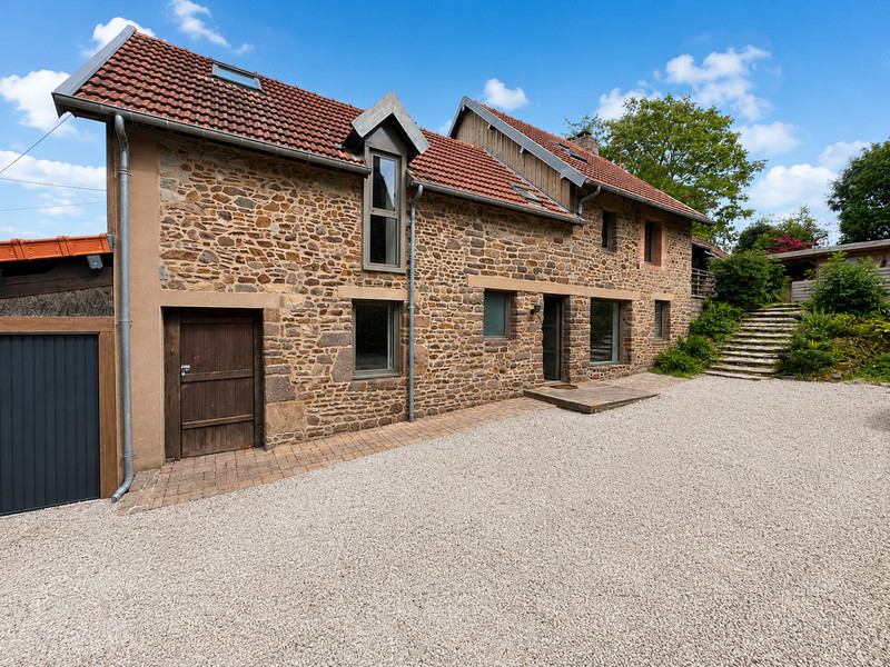 French property for sale in Saint-Planchers, Manche - €393,617 - photo 0