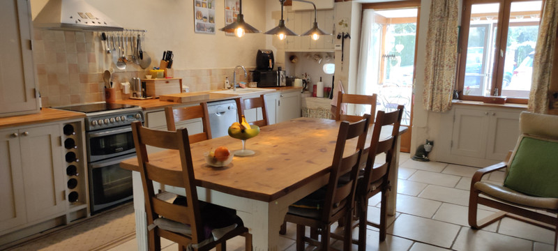 French property for sale in Chaunay, Vienne - €158,050 - photo 4