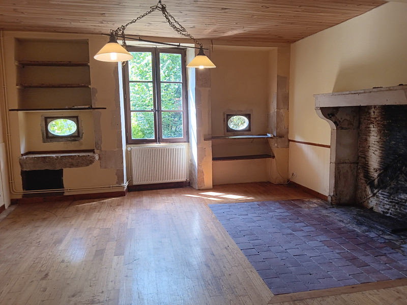 French property for sale in Sommières-du-Clain, Vienne - €189,000 - photo 3