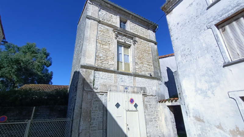 French property for sale in Mansle, Charente - €152,600 - photo 1