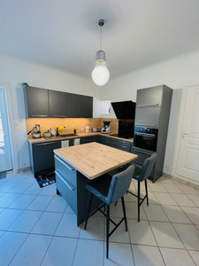 French property for sale in Tonnay-Charente, Charente-Maritime - €567,000 - photo 4