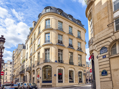 apartment for sale in Paris