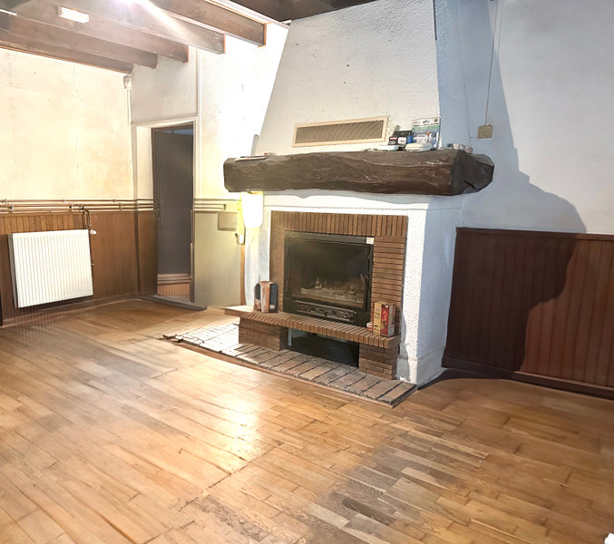 French property for sale in Corbelin, Isère - €307,000 - photo 2